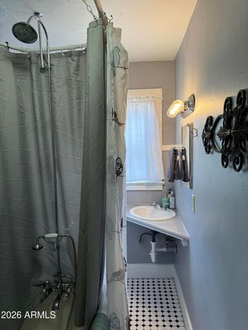 309 N Humphreys Street, Flagstaff, AZ 86001