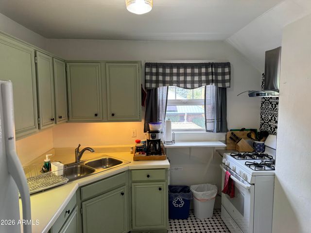 309 N Humphreys Street, Flagstaff, AZ 86001