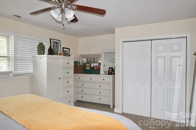 4220 Mae-Len Drive, Winston Salem, NC 27107