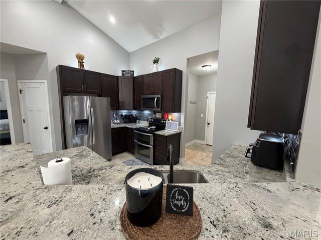 13 Ridgepoint Meadows Court, Union, MO 63084