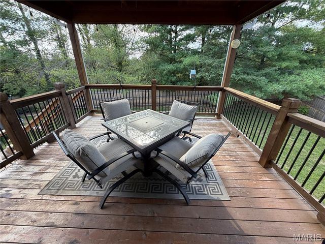 13 Ridgepoint Meadows Court, Union, MO 63084