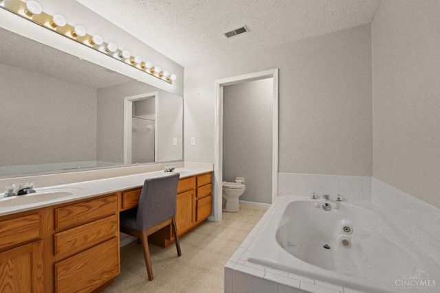 7885 Jessies way, Fairfield Twp, OH 45011