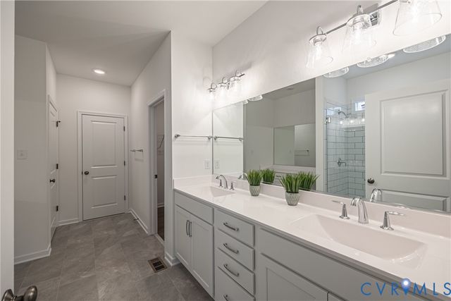 15148 Johns Trace Cir, Montpelier, VA 23192