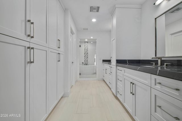 8512 E VIA DE LA ESCUELA --, Scottsdale, AZ 85258