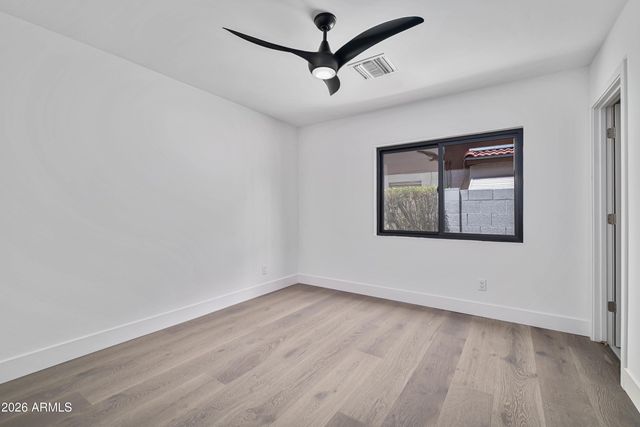 8512 E VIA DE LA ESCUELA --, Scottsdale, AZ 85258