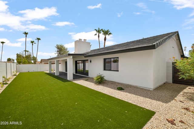 8512 E VIA DE LA ESCUELA --, Scottsdale, AZ 85258