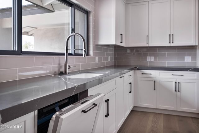 8512 E VIA DE LA ESCUELA --, Scottsdale, AZ 85258