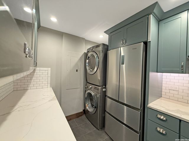 7701 Wurzbach Rd Apt 1501, San Antonio, TX 78229