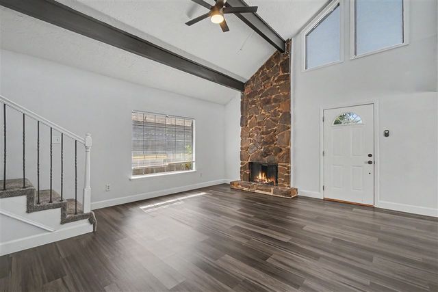 6705 SW Drakestone Blvd, Lawton, OK 73505