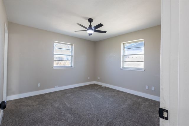 133 Buie Drive, Everman, TX 76140