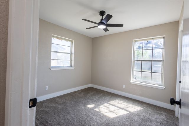 133 Buie Drive, Everman, TX 76140