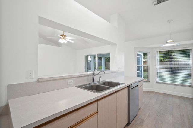 1633 SE Clearmont Street, Port St Lucie, FL 34983