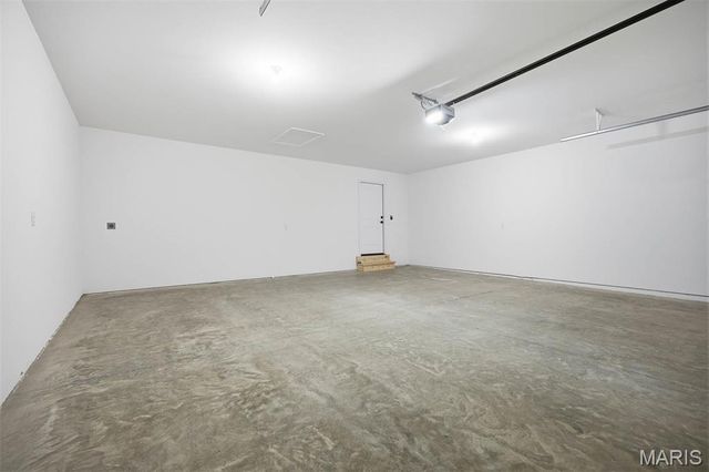 4823 Fitz James Crossing, Highland, IL 62249