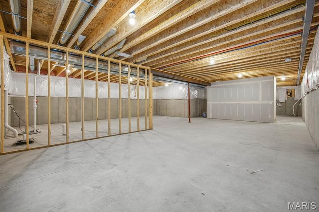 4823 Fitz James Crossing, Highland, IL 62249