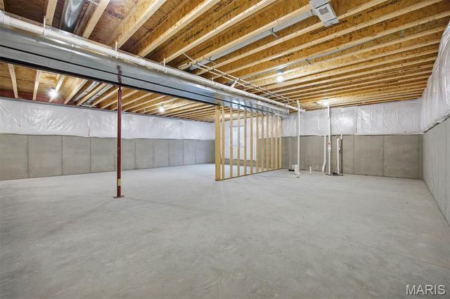 4823 Fitz James Crossing, Highland, IL 62249