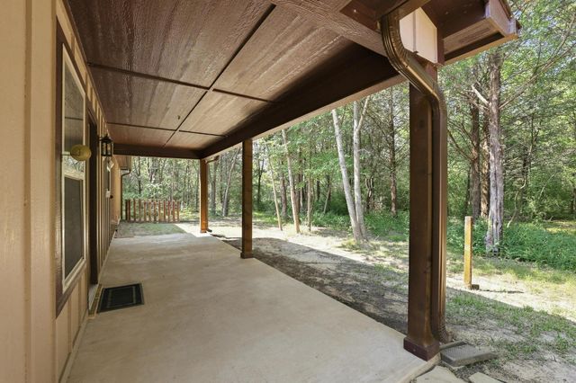 85 County Road, Gordonville, TX 76245