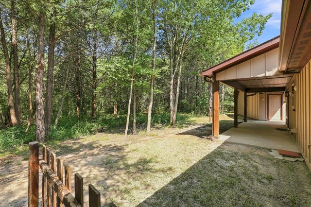 85 County Road, Gordonville, TX 76245