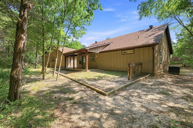 85 County Road, Gordonville, TX 76245