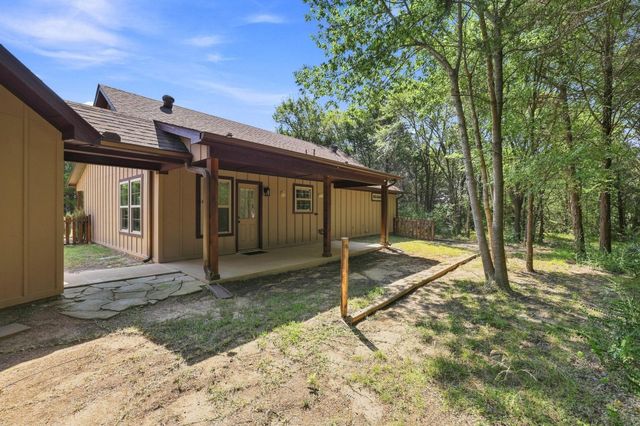 85 County Road, Gordonville, TX 76245