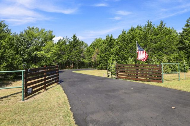 85 County Road, Gordonville, TX 76245
