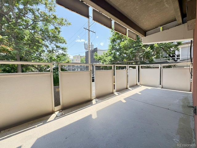 937 N Clarkson St 206, Denver, CO 80218