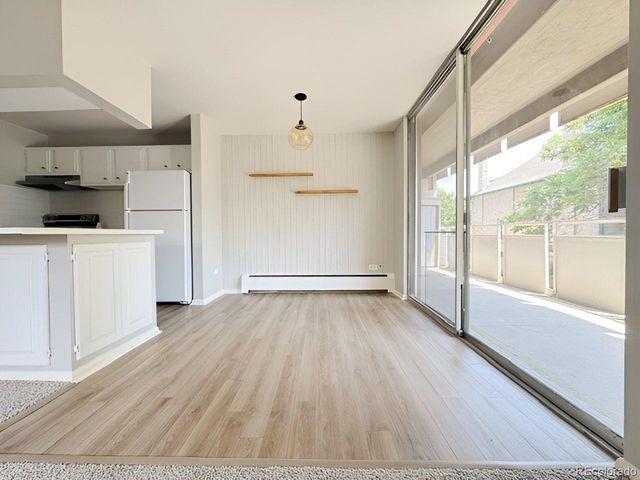 937 N Clarkson St 206, Denver, CO 80218