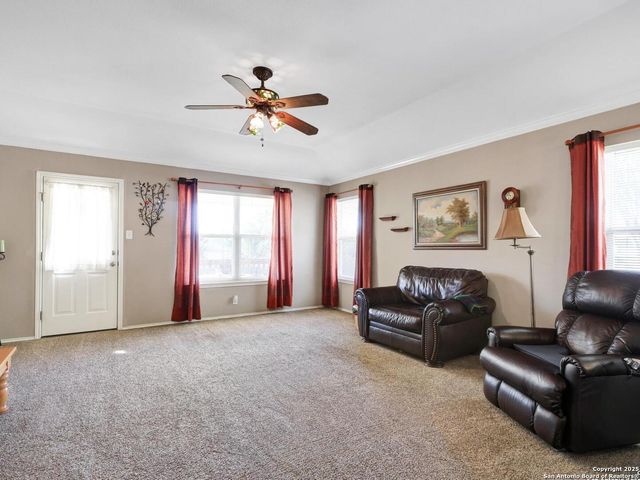 10622 Lynx Range, San Antonio, TX 78251