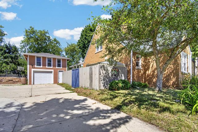 3040 Meachem ROAD, Mount Pleasant, WI 53405