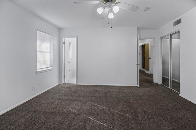 1618 University Drive, Arlington, TX 76013