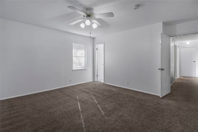 1618 University Drive, Arlington, TX 76013