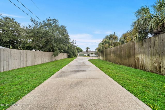 297 Sundial Street, Panama City Beach, FL 32413