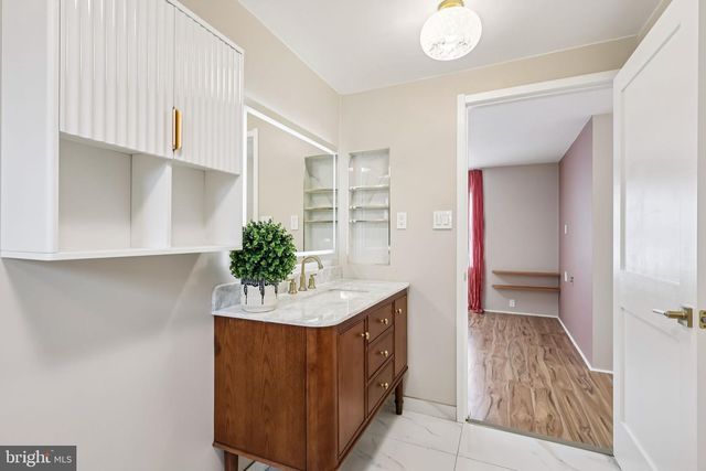 520 CHAPEL, Cherry Hill, NJ 08002