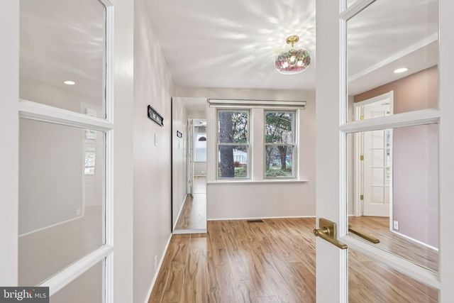 520 CHAPEL, Cherry Hill, NJ 08002