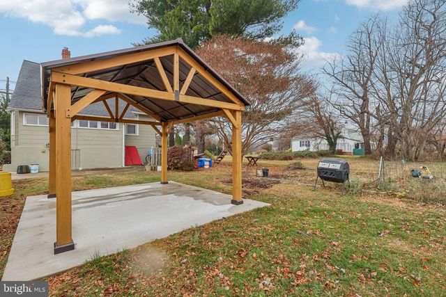 520 CHAPEL, Cherry Hill, NJ 08002