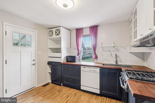 520 CHAPEL, Cherry Hill, NJ 08002