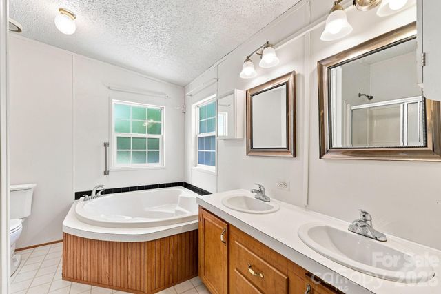 299 Sailwinds Road, Mooresville, NC 28115