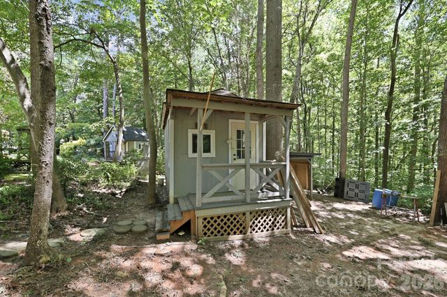 299 Sailwinds Road, Mooresville, NC 28115