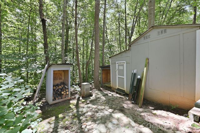 299 Sailwinds Road, Mooresville, NC 28115