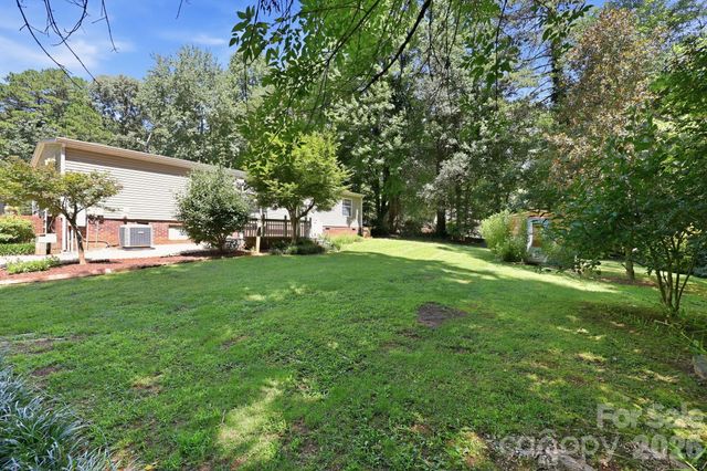 299 Sailwinds Road, Mooresville, NC 28115