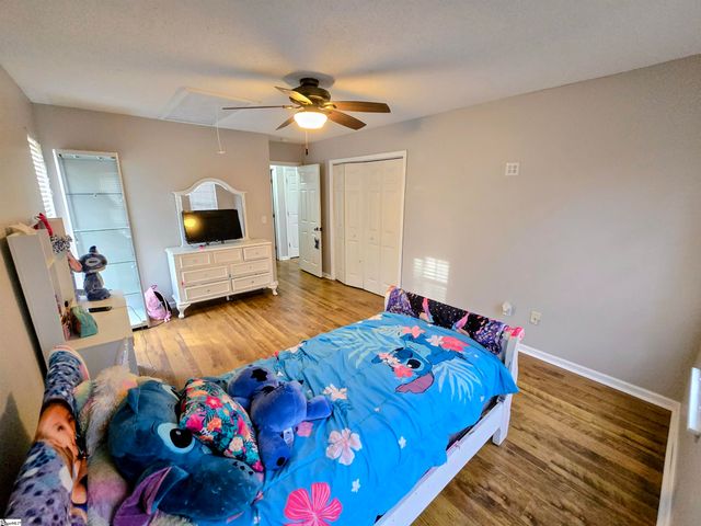 137 Hillside Circle, Easley, SC 29640