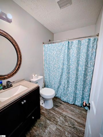 137 Hillside Circle, Easley, SC 29640