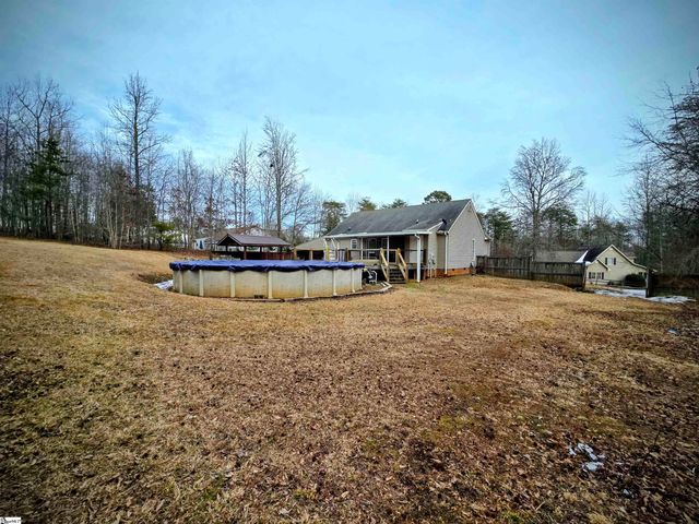 137 Hillside Circle, Easley, SC 29640