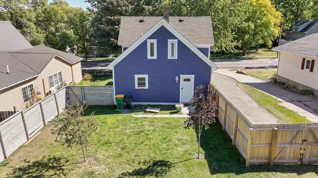 220 Fremont Street S, Lake Benton, MN 56149