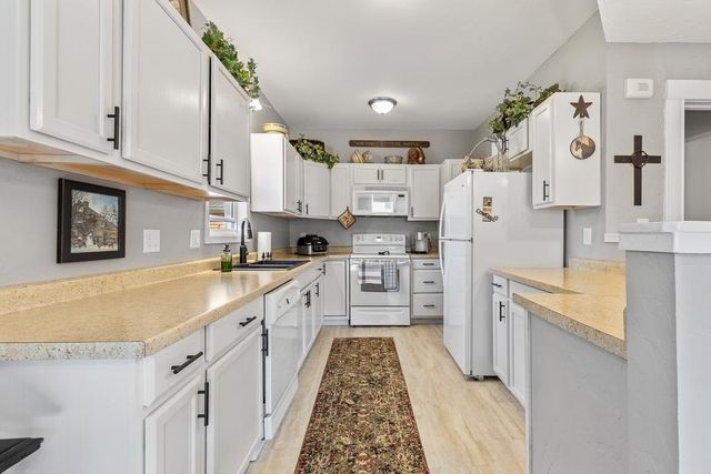 220 Fremont Street S, Lake Benton, MN 56149