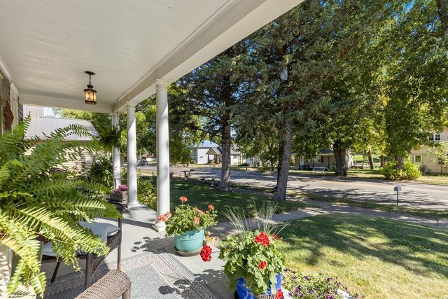 220 Fremont Street S, Lake Benton, MN 56149