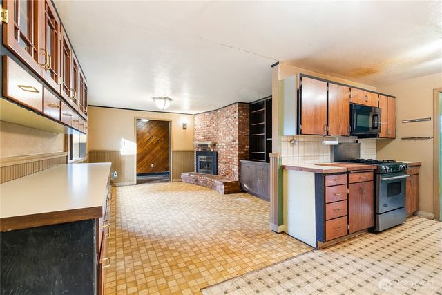 7406 Oat Coles Road, Everson, WA 98247