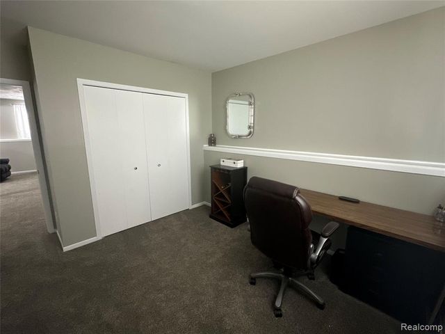 27211 Hickory Street, Harrison Twp, MI 48045