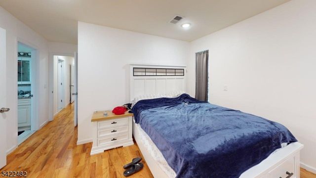 800 Bergen St, Newark City, NJ 07108