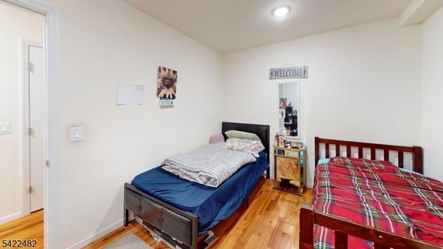 800 Bergen St, Newark City, NJ 07108