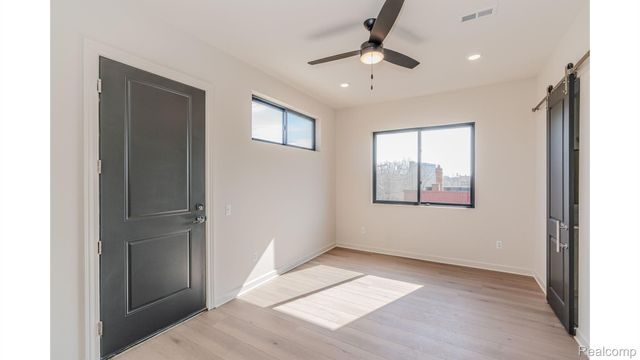 4130 TRUMBULL Street 6, Detroit, MI 48208